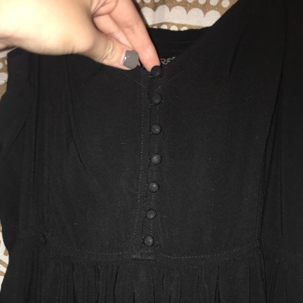 Express Dress - Picture 4 of 4